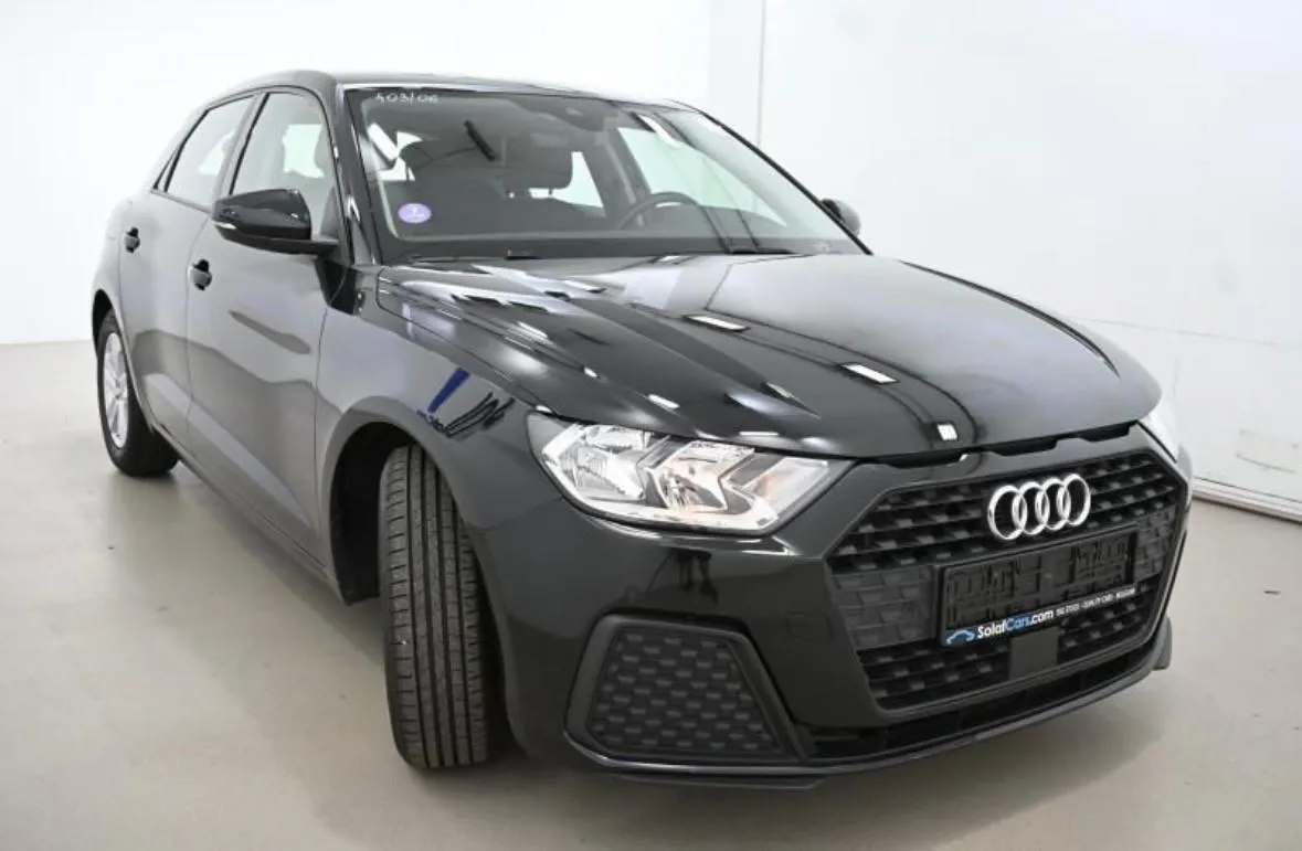 AUDI A1 SPB 30 TFSI Advanced Image 5