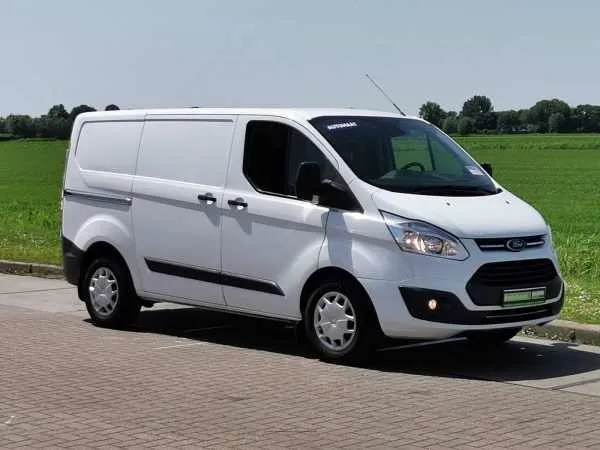 Ford Transit Custom 2.0 TDCI L1H1 AUT Image 4