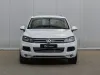 Volkswagen Touareg Thumbnail 1